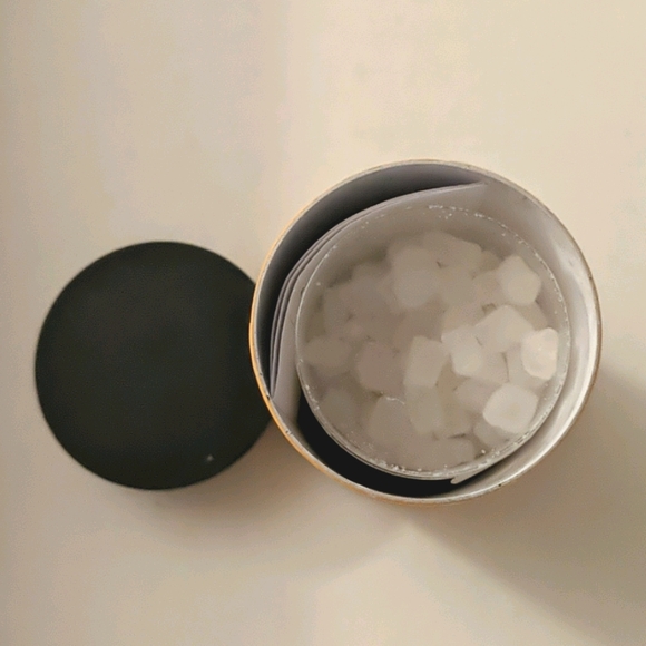 NIB Acqua di Parma Colonia Bath Salts - Picture 3 of 5